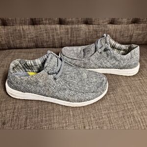 Men's Skechers Streetwear Air Cooled Memory Foam Slip On Shoes Gray Size…